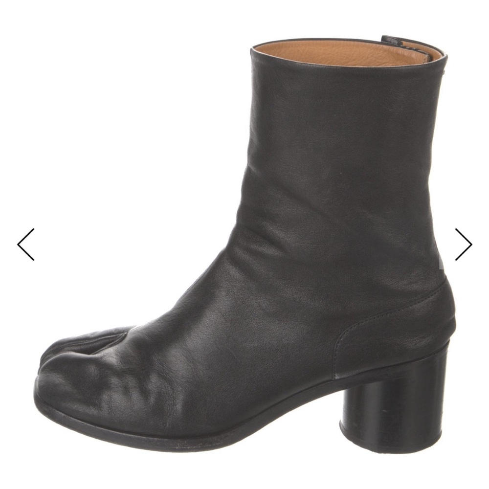 Maison Martin Margiela Black Tabi Leather Oxfords - Picture 4 of 4